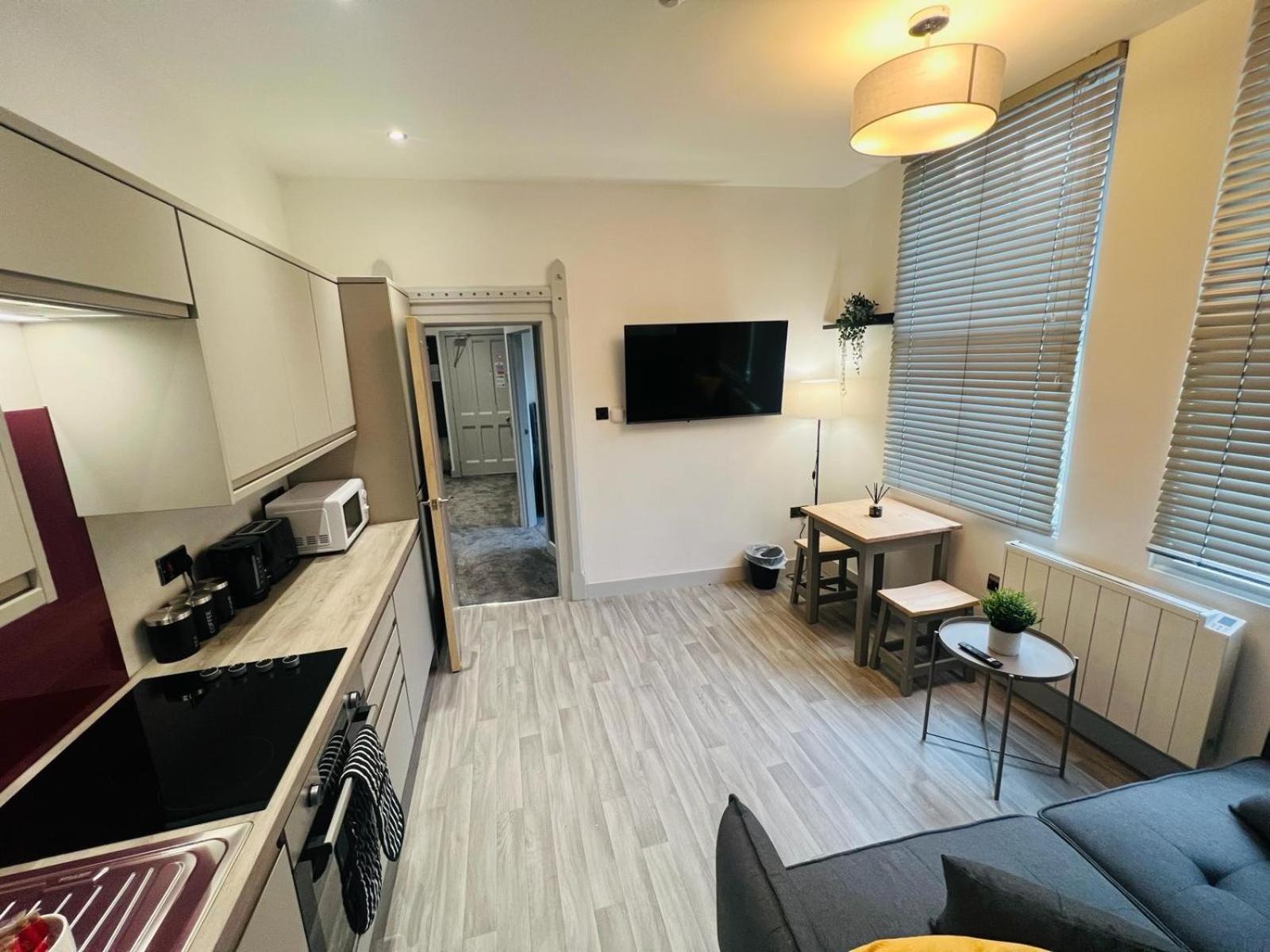 Whiskawaystays - Foregate Street - Apartment 3 Worcester Exteriör bild
