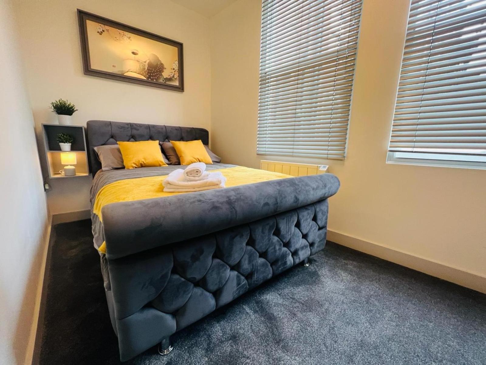 Whiskawaystays - Foregate Street - Apartment 3 Worcester Exteriör bild